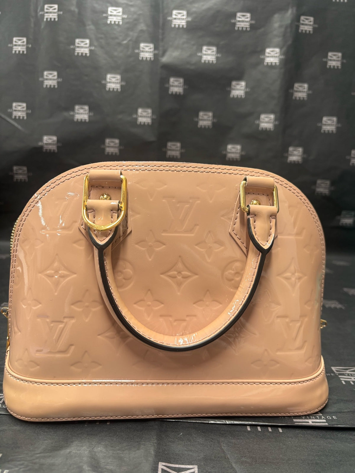 Louis Vuitton - Alma BB - Patent leather - Beige - (mini)