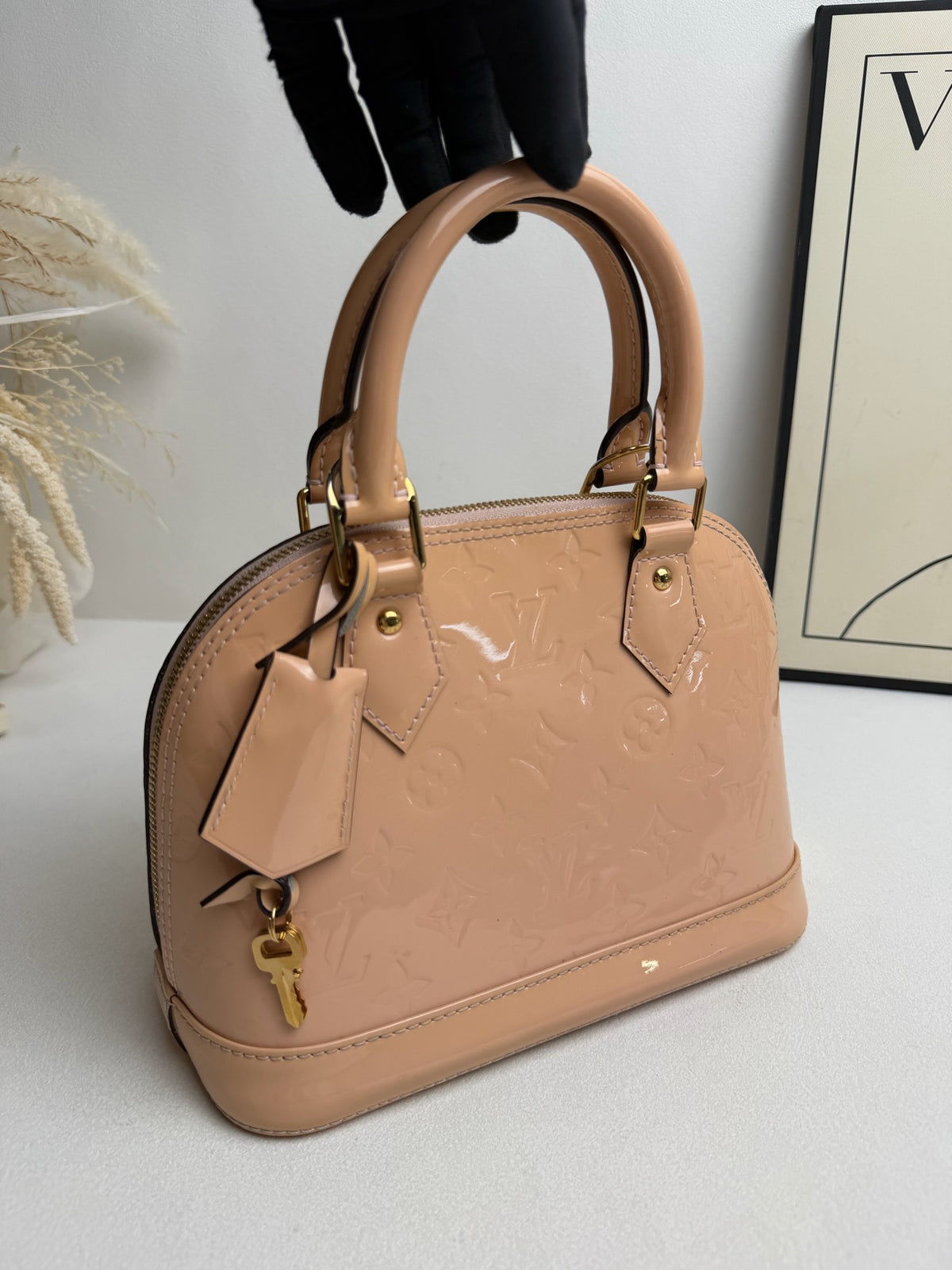 Louis Vuitton - Alma BB - Patent leather - Beige - (mini)