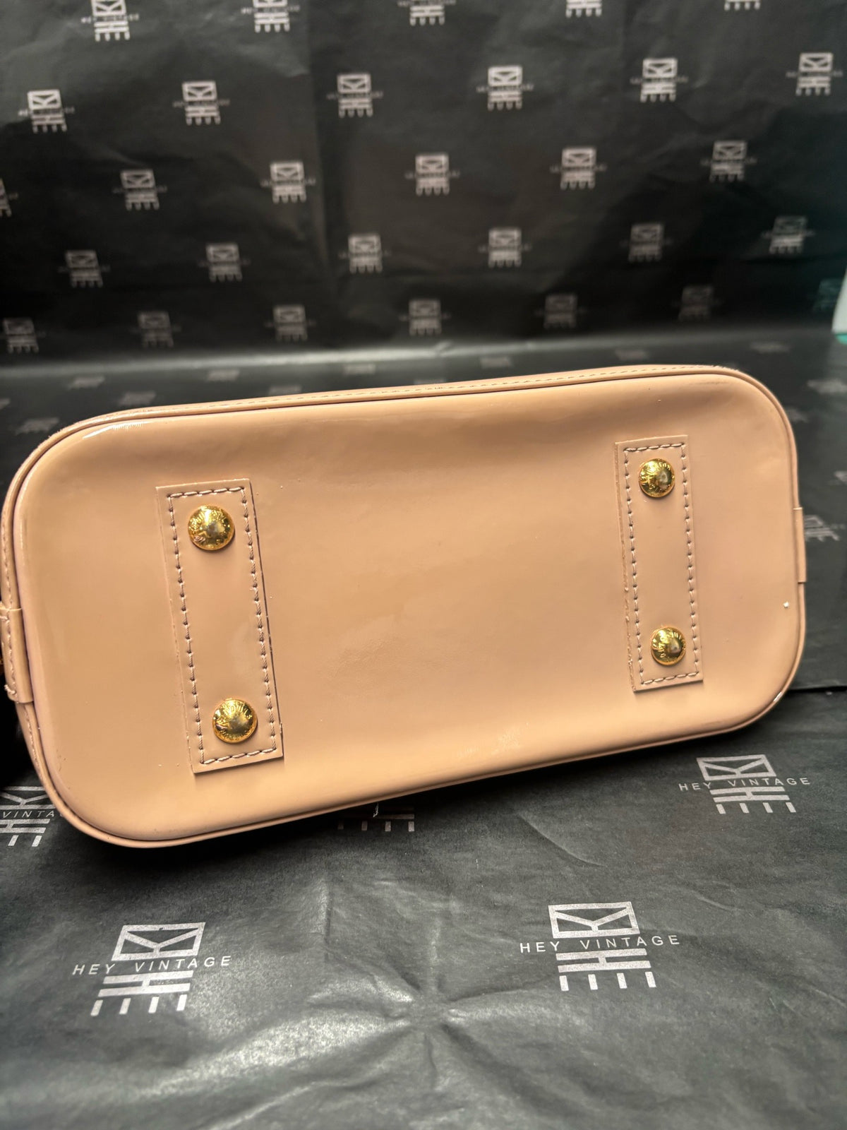 Louis Vuitton - Alma BB - Patent leather - Beige - (mini)