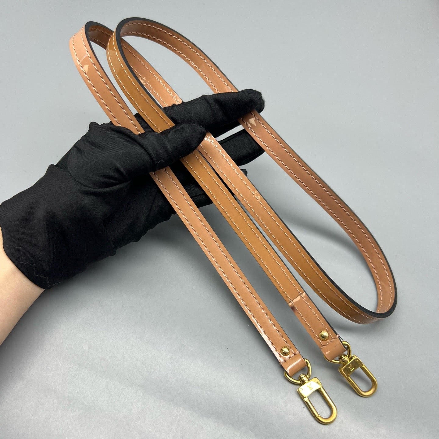 Louis Vuitton - Alma BB - Patent leather - Beige - (mini)