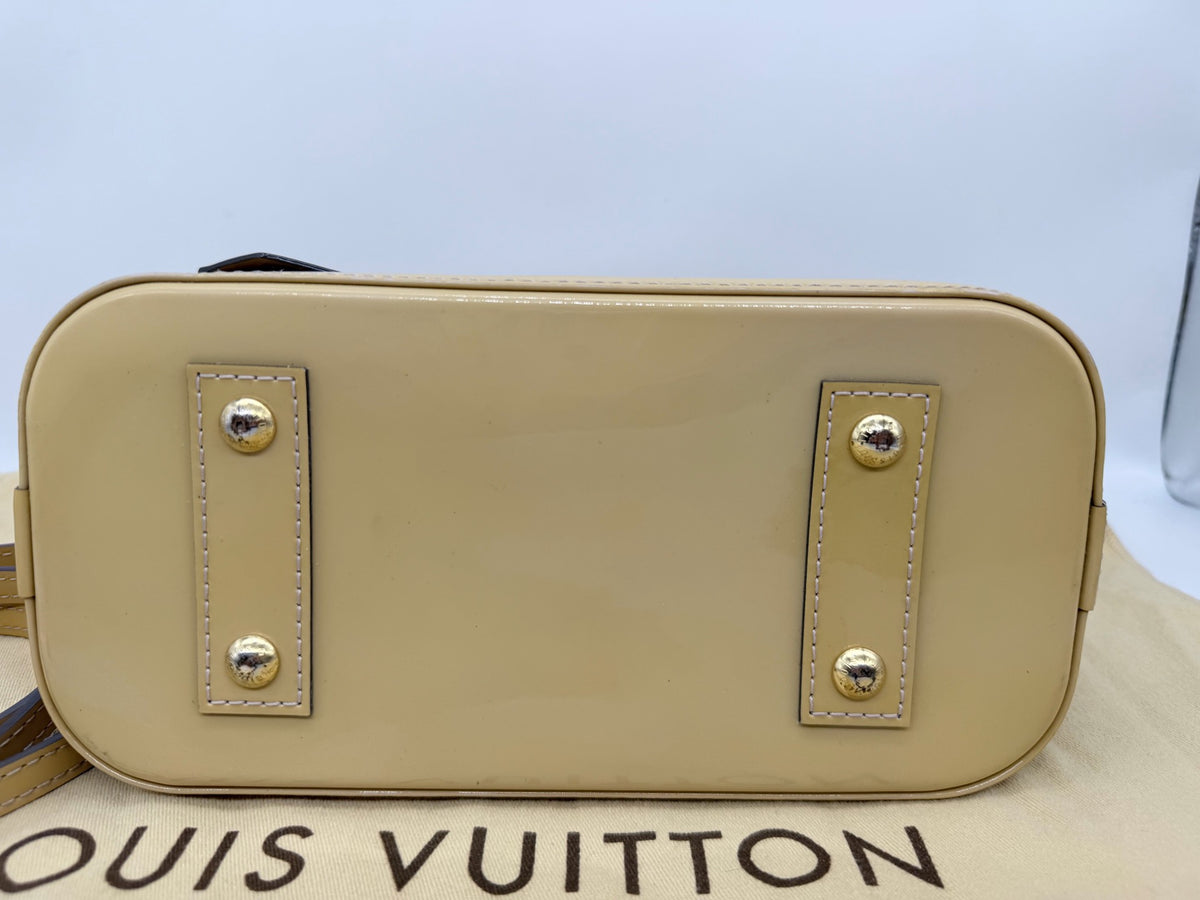 Louis Vuitton - Alma BB - Patent leather - Beige - (Small)