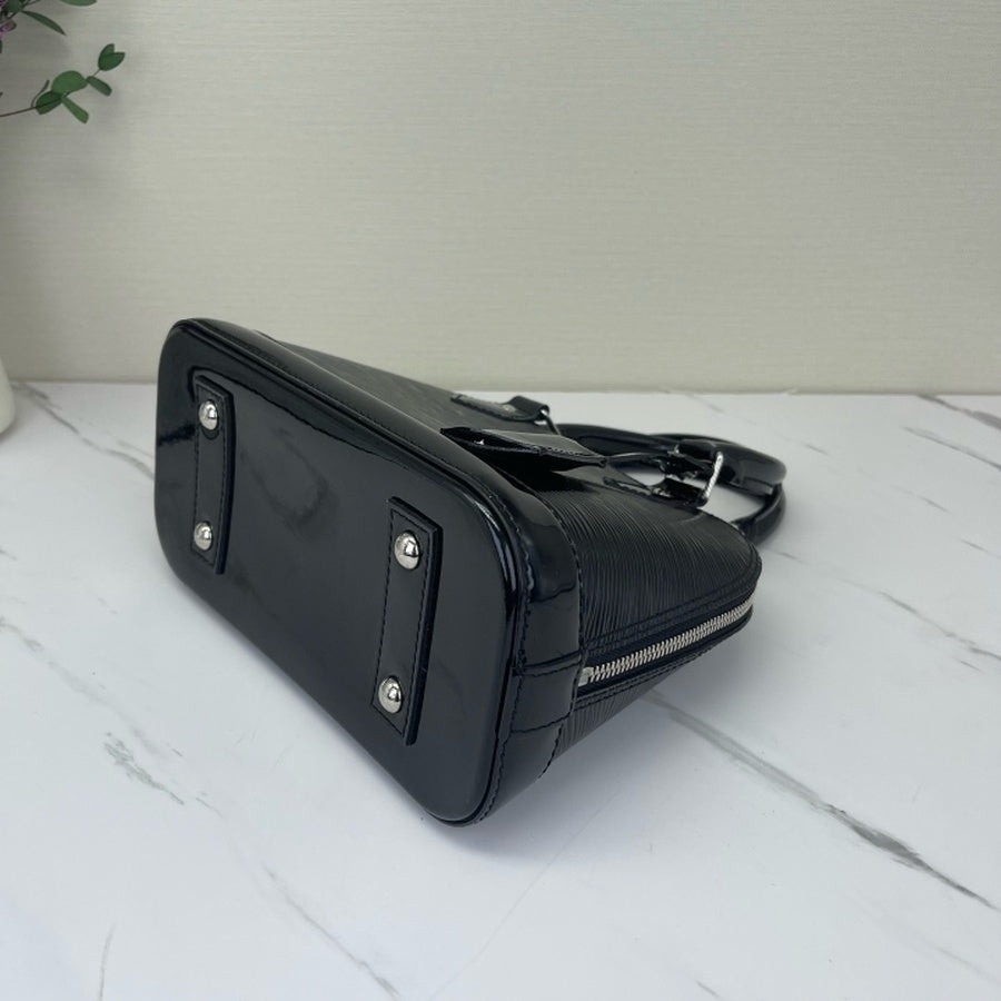 Louis Vuitton - Alma BB - Patent leather - Black - (mini)