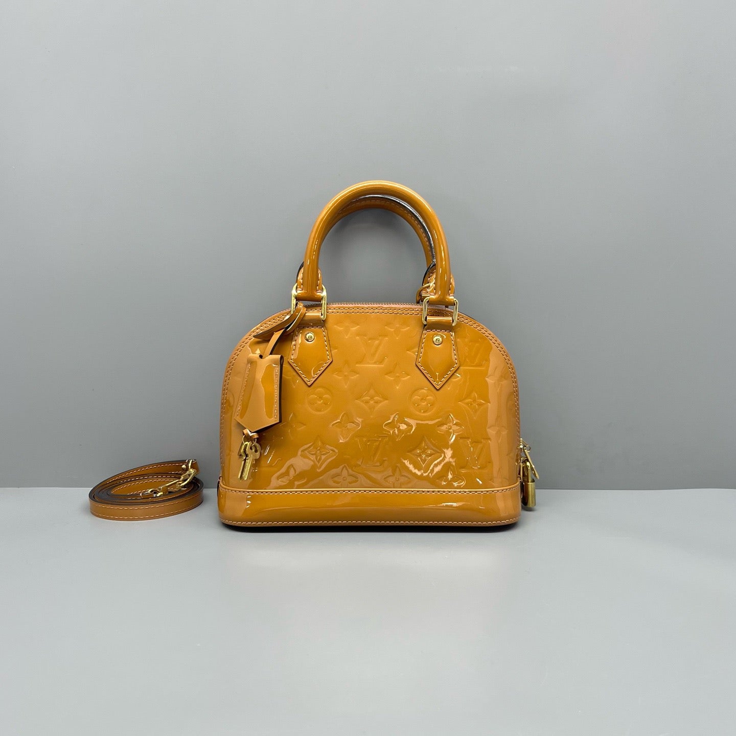 Louis Vuitton - Alma BB - Patent leather - Brown - (mini)