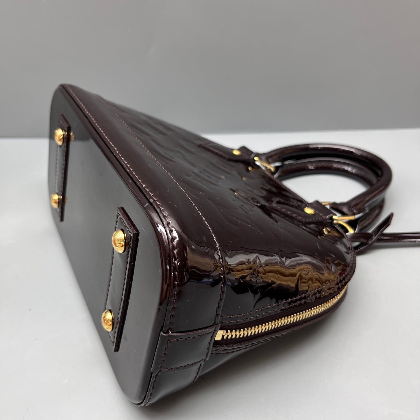 Louis Vuitton - Alma BB - Patent leather - Burgundy - (mini)
