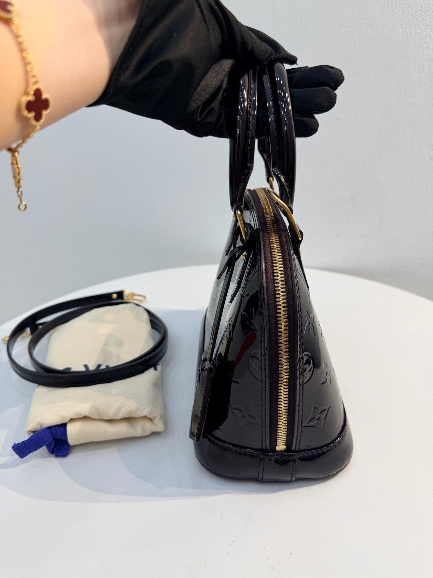 Louis Vuitton - Alma BB - Patent leather - Burgundy - (mini)