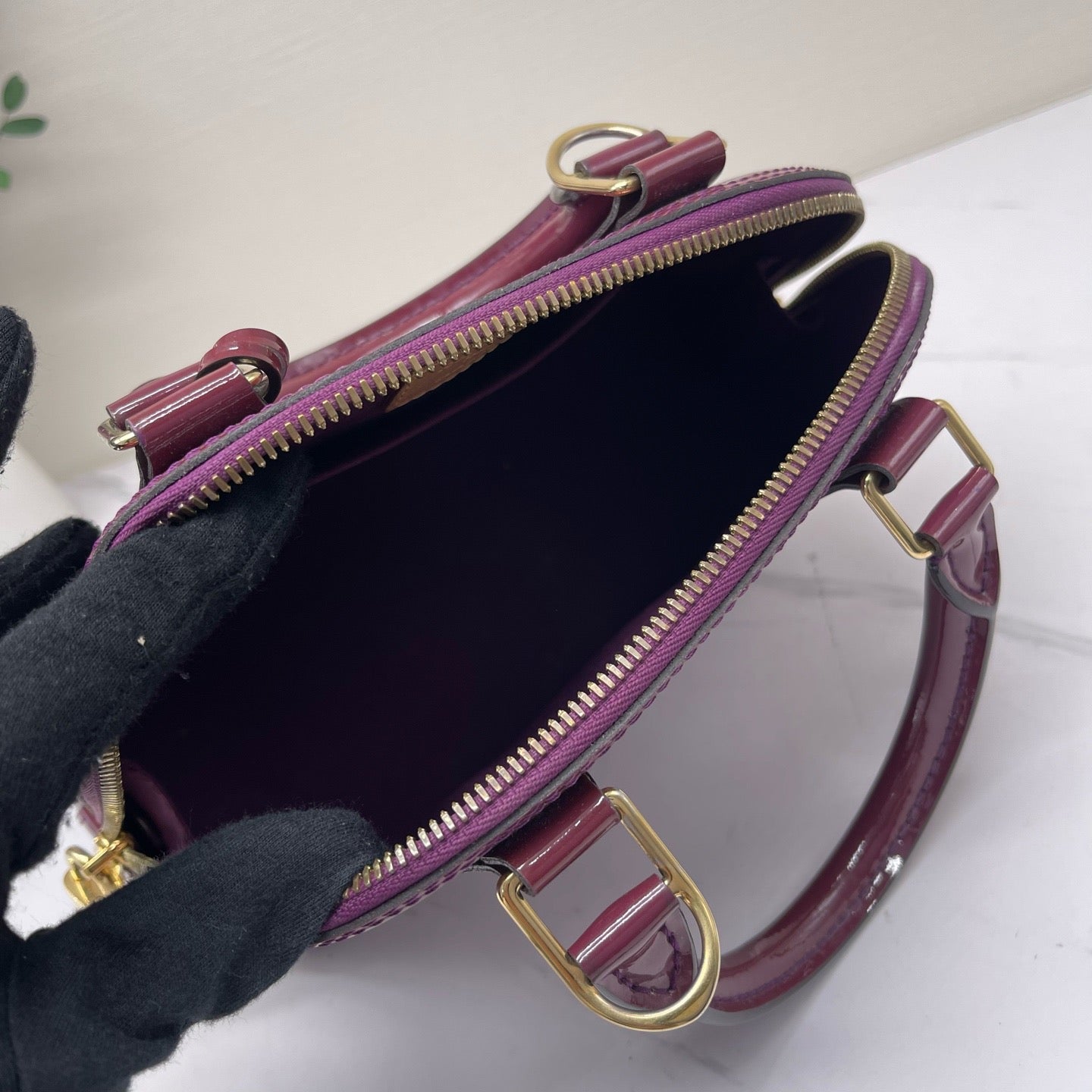 Louis Vuitton - Alma BB - Patent leather - Burgundy - (Mini)
