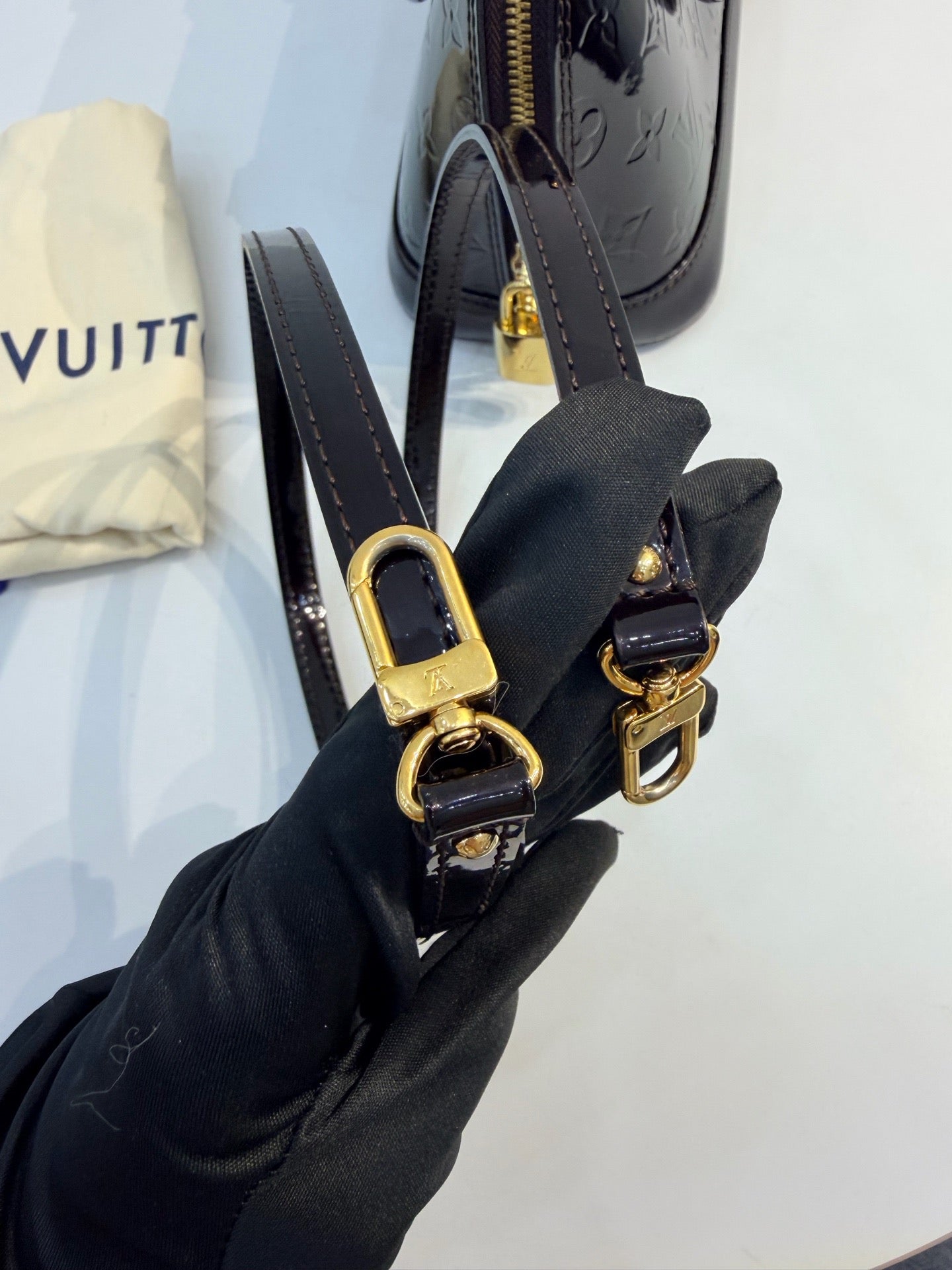 Louis Vuitton - Alma BB - Patent leather - Burgundy - (mini)