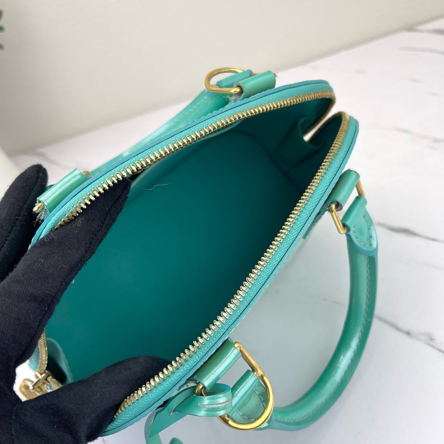 Louis Vuitton - Alma BB - Patent leather - Green - (mini)