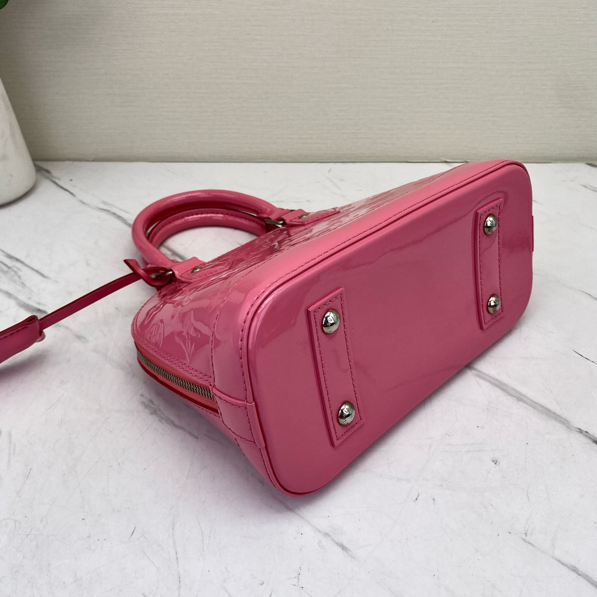 Louis Vuitton - Alma BB - Patent leather - Pink - (small)
