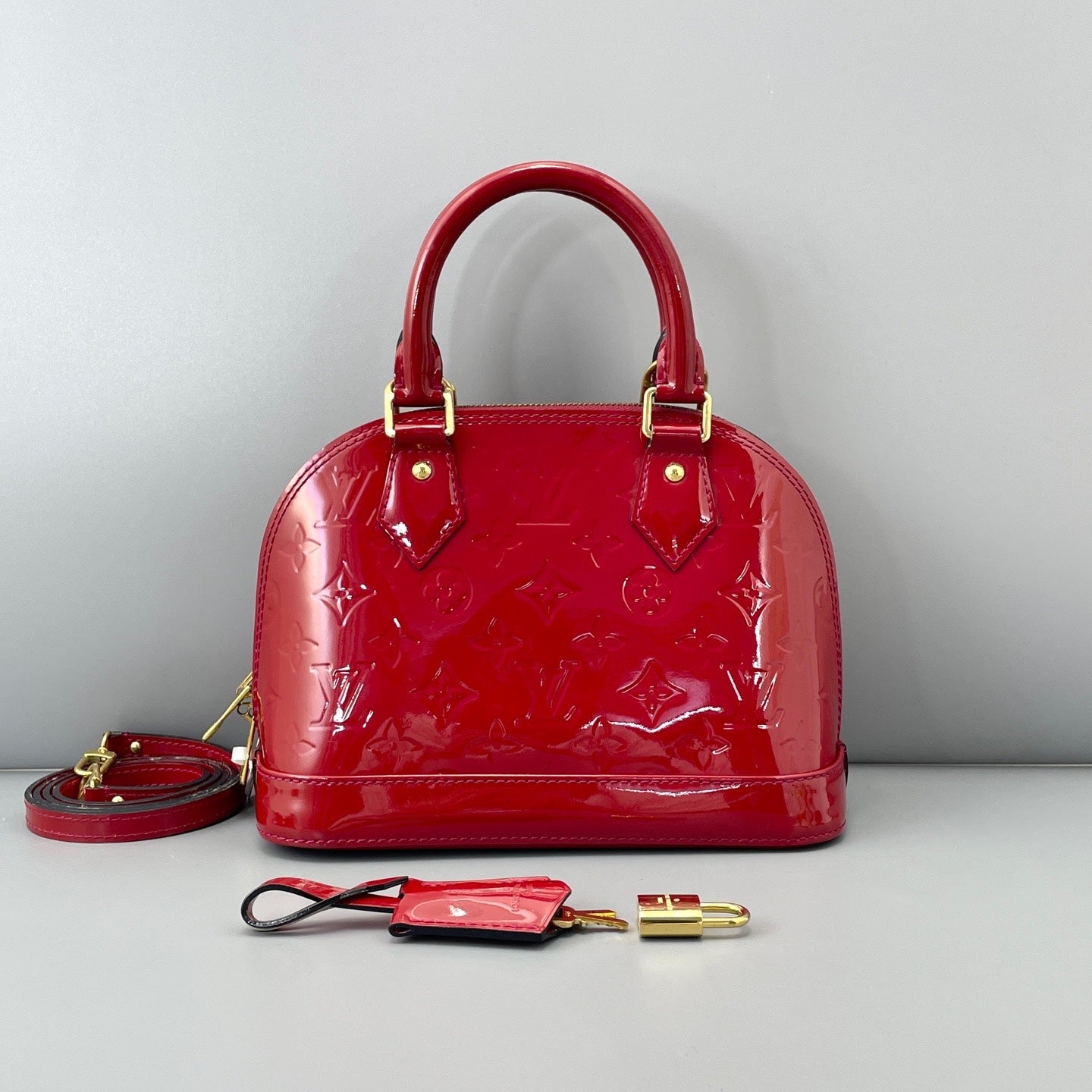 Louis Vuitton - Alma BB - Patent leather - Red - (mini)