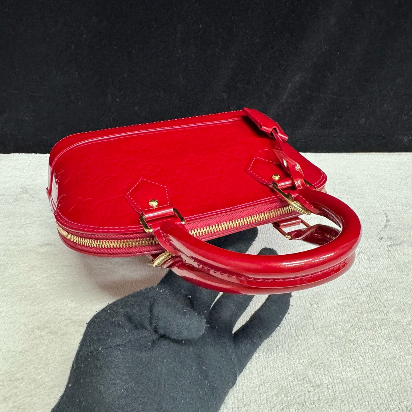Louis Vuitton - Alma BB - Patent leather - Red - (mini)