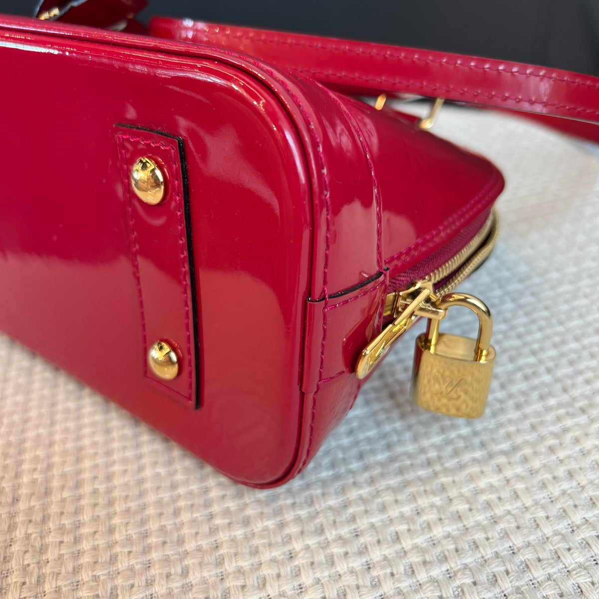 Louis Vuitton - Alma BB - Patent leather - Red - (mini)