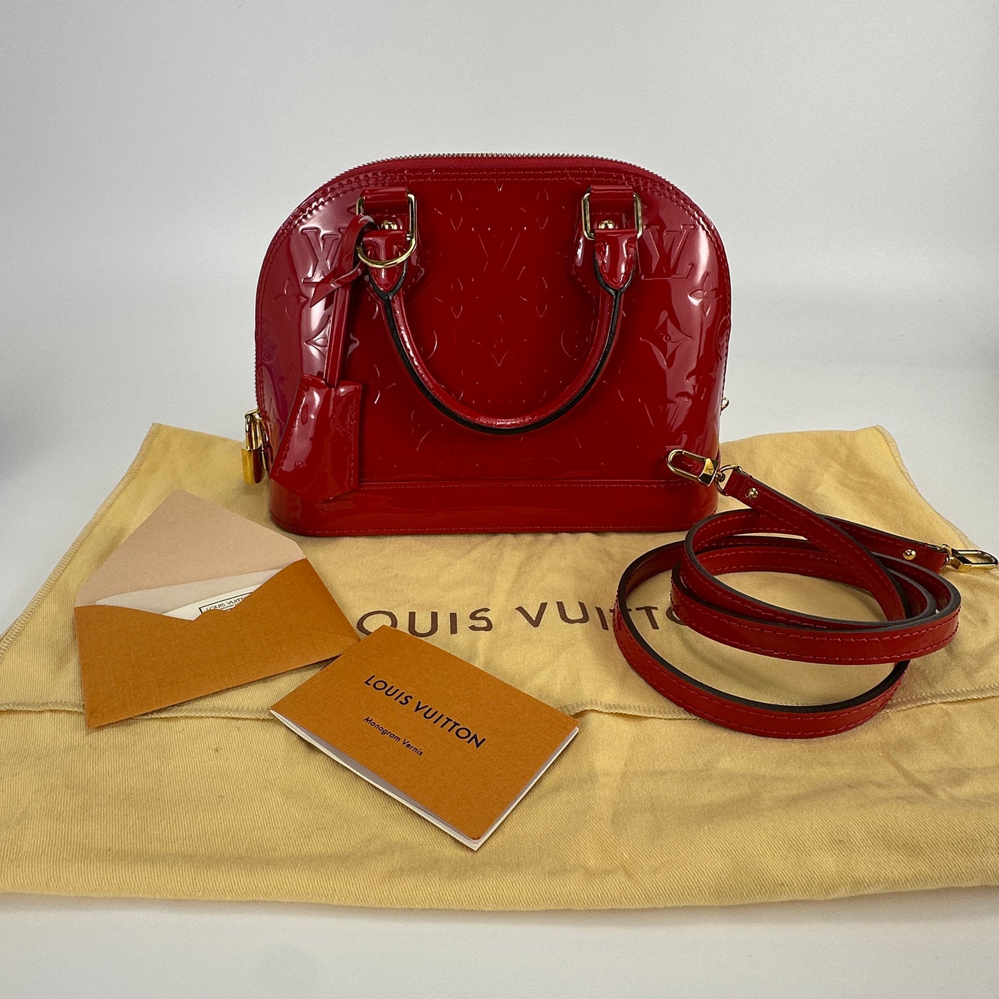 Louis Vuitton - Alma BB - Patent leather - Red - (mini)