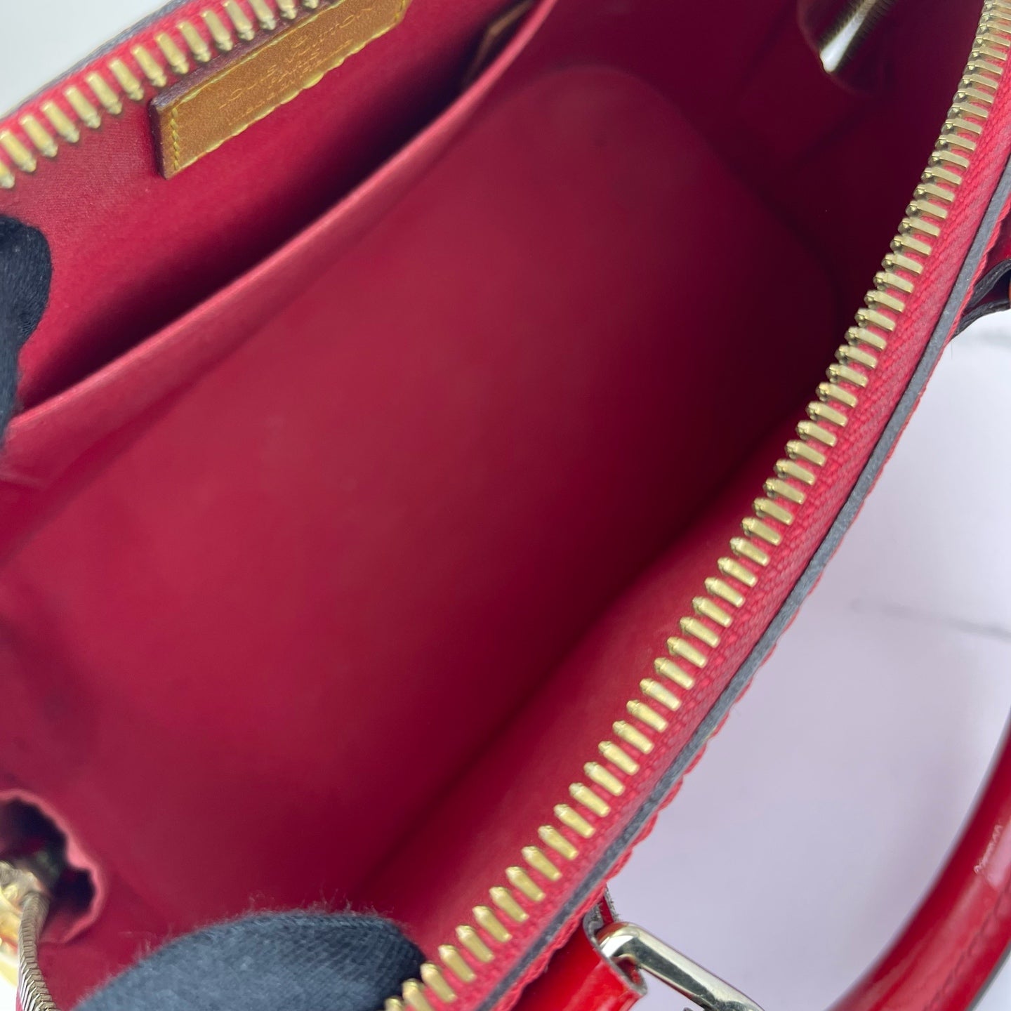 Louis Vuitton - Alma BB - Patent leather - Red - (mini)