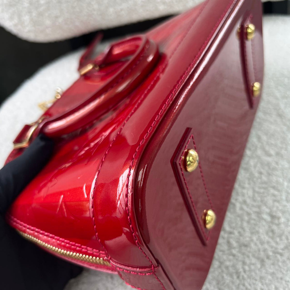 Louis Vuitton - Alma BB - Patent leather - Red - (small)