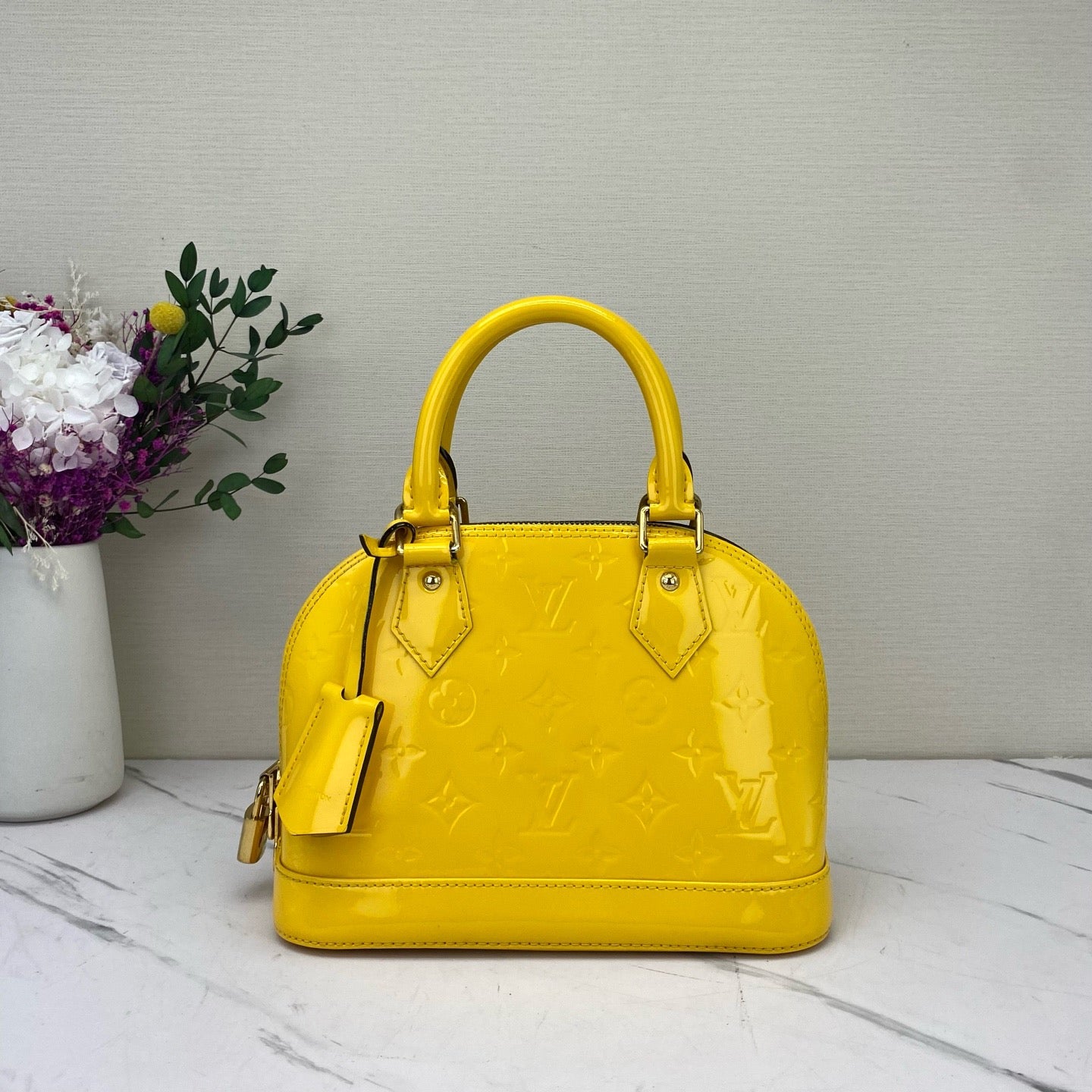 Louis Vuitton - Alma BB - Patent leather - Yellow - (mini)