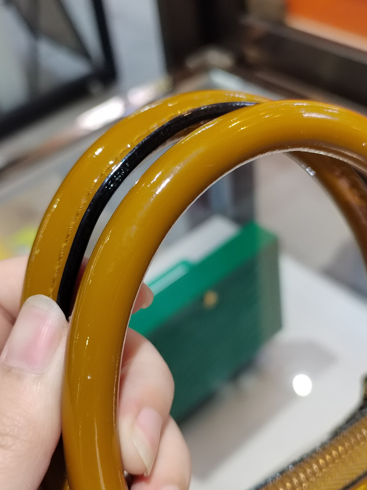 Louis Vuitton - Alma BB - Patent leather - Yellow - (mini)