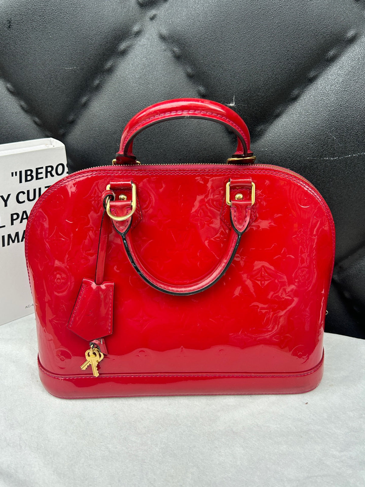 Louis Vuitton - Alma Large - Patent leather - Red - (large)
