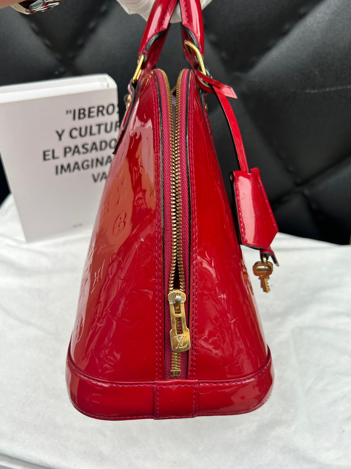 Louis Vuitton - Alma Large - Patent leather - Red - (large)
