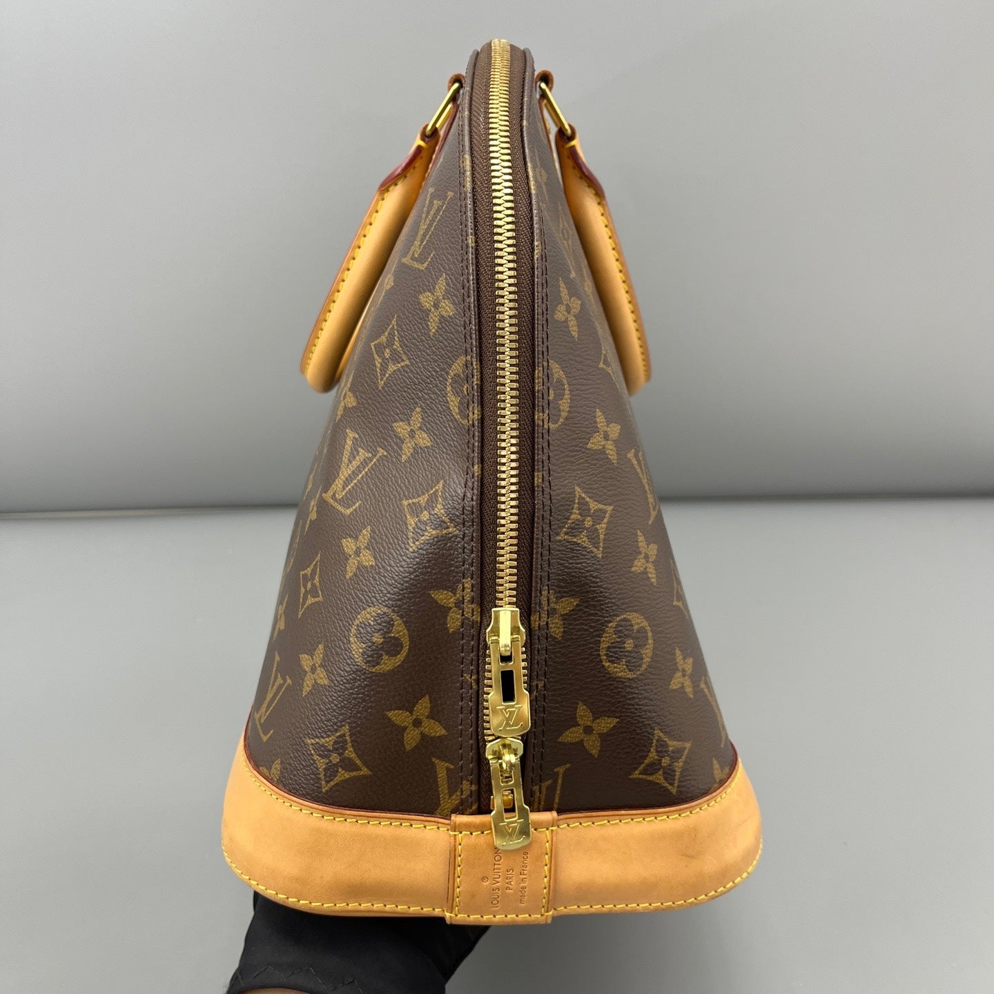 Louis Vuitton - Alma - Leather - Brown - (large)