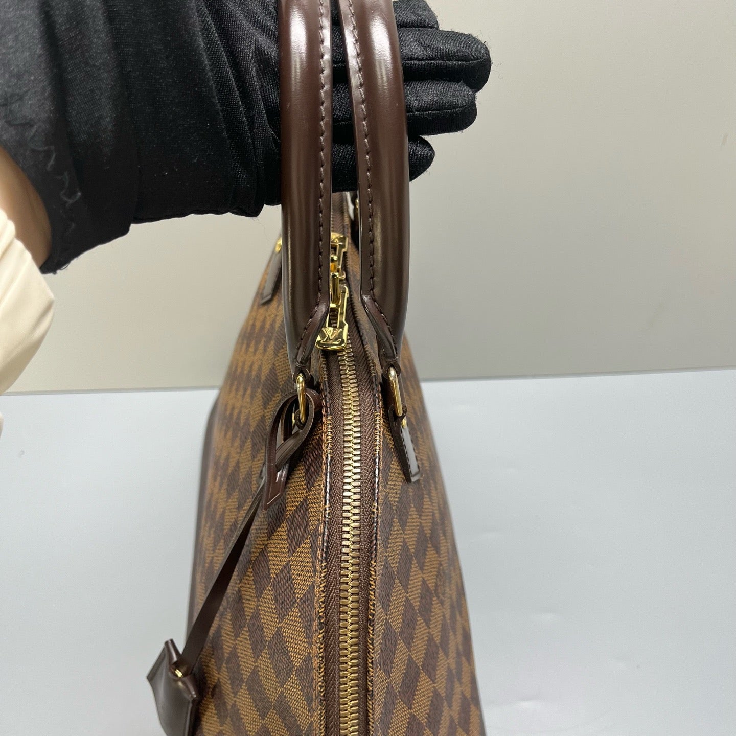 Louis Vuitton - Alma - Leather - Brown - (large)