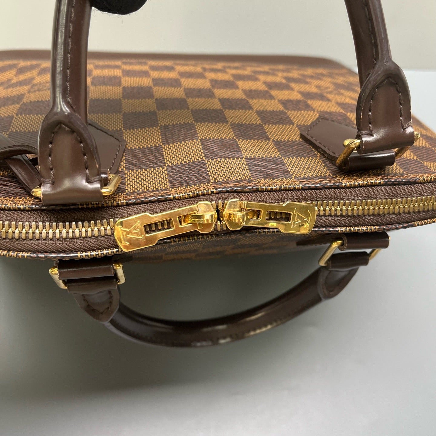 Louis Vuitton - Alma - Leather - Brown - (large)