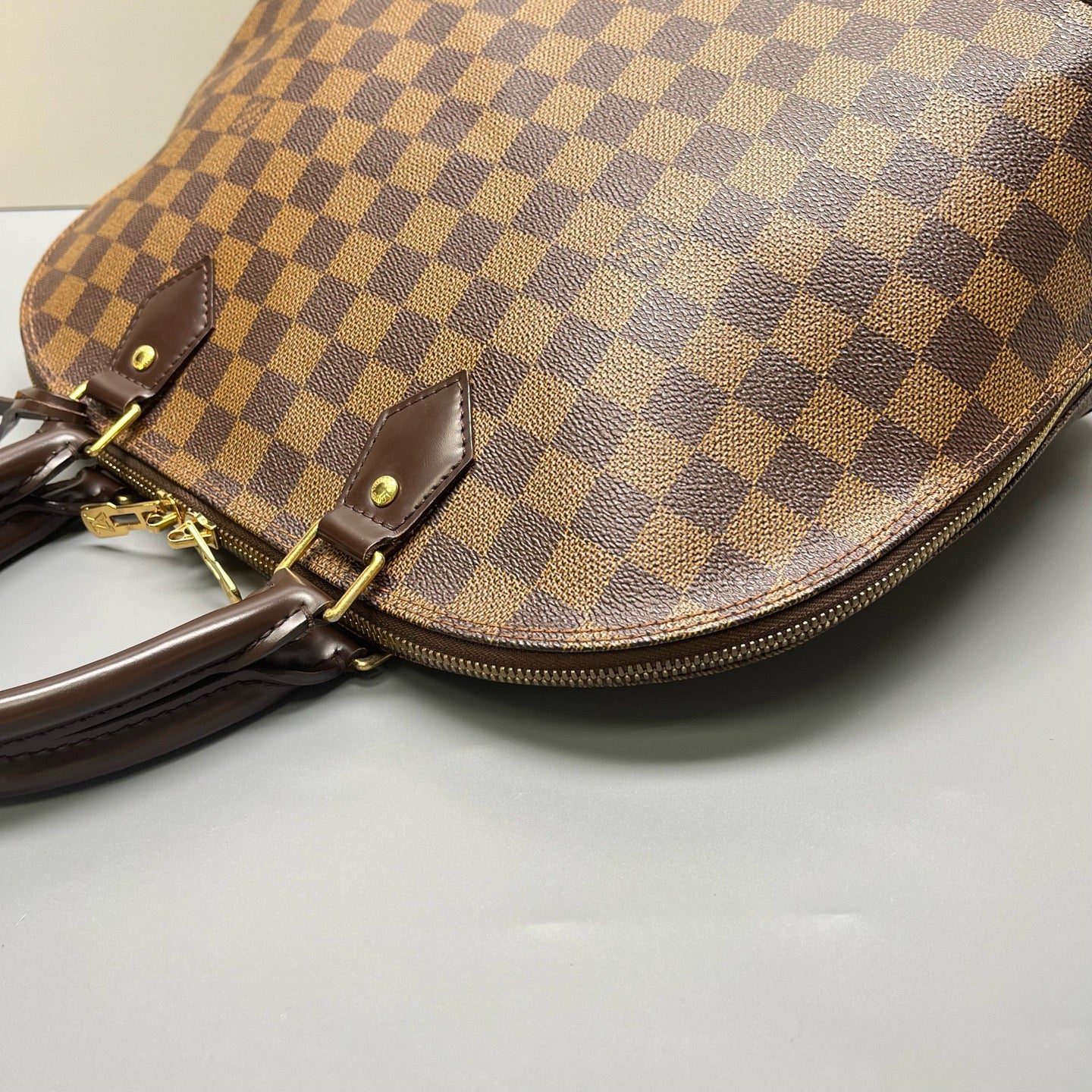 Louis Vuitton - Alma - Leather - Brown - (large)