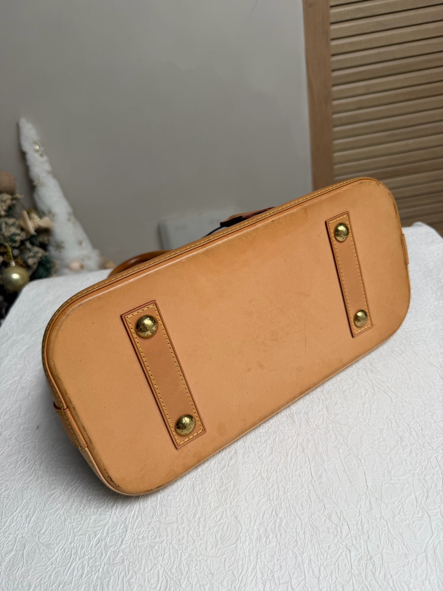 Louis Vuitton - Alma - Leather - Brown - (medium)