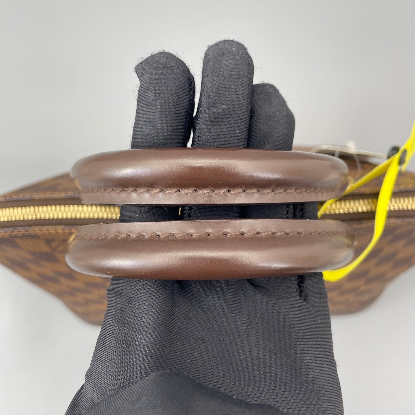 Louis Vuitton - Alma - Leather - Brown - (Medium)
