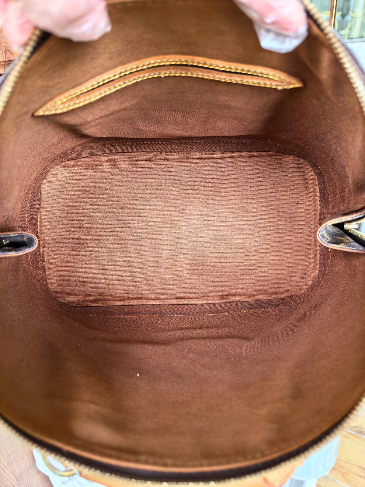 Louis Vuitton - Alma - Leather - Brown - (medium)