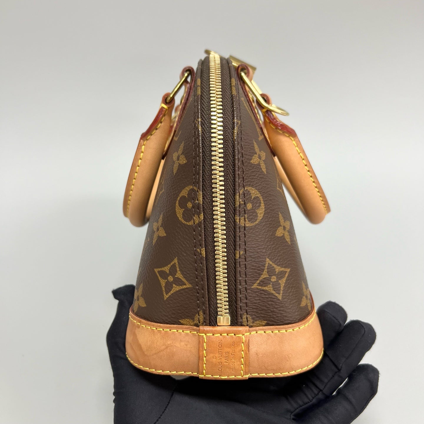 Louis Vuitton - Alma - Leather - Brown - (mini)