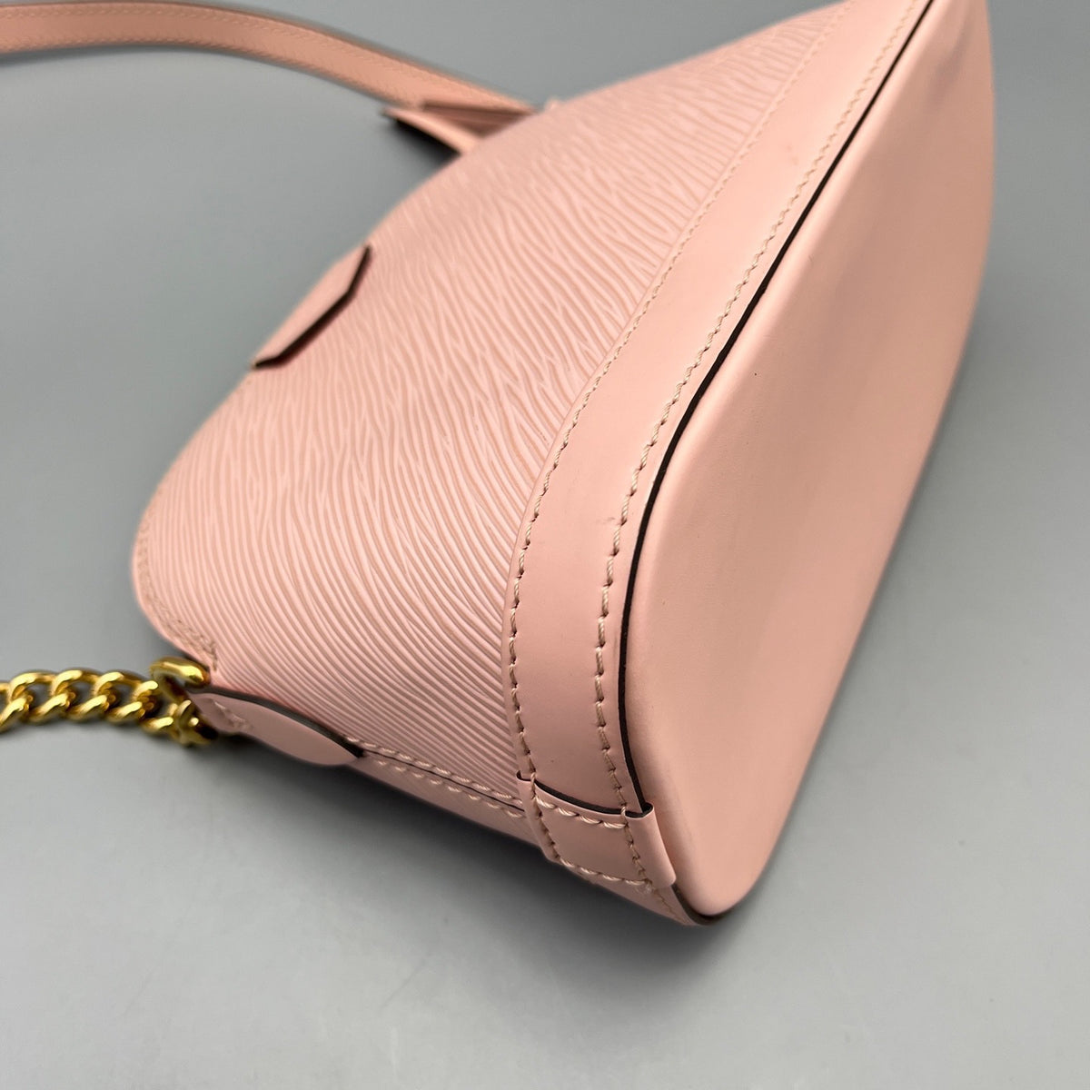 Louis Vuitton - Alma - Leather - Pink - (Small)