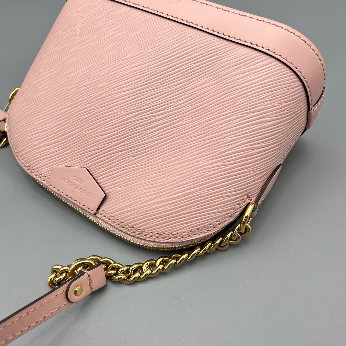 Louis Vuitton - Alma - Leather - Pink - (Small)
