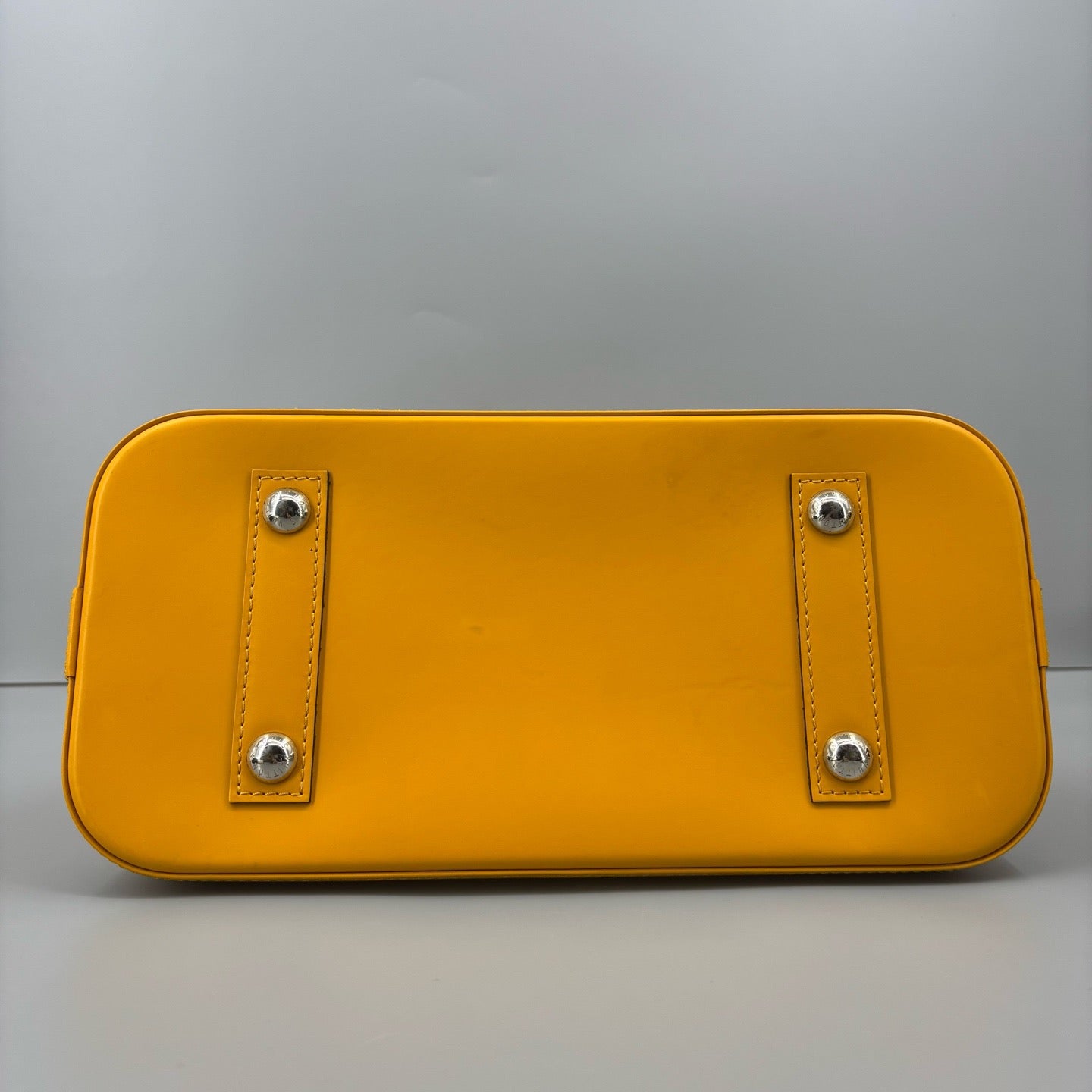 Louis Vuitton - Alma - Leather - Yellow - (medium)