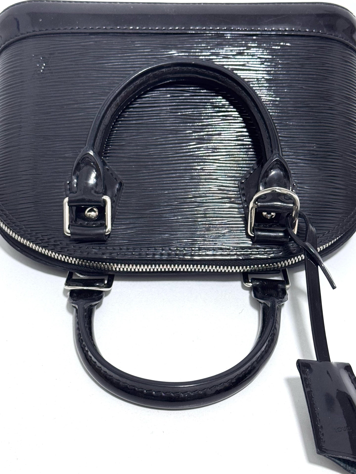 Louis Vuitton - Alma - Patent leather - Black - (PM)
