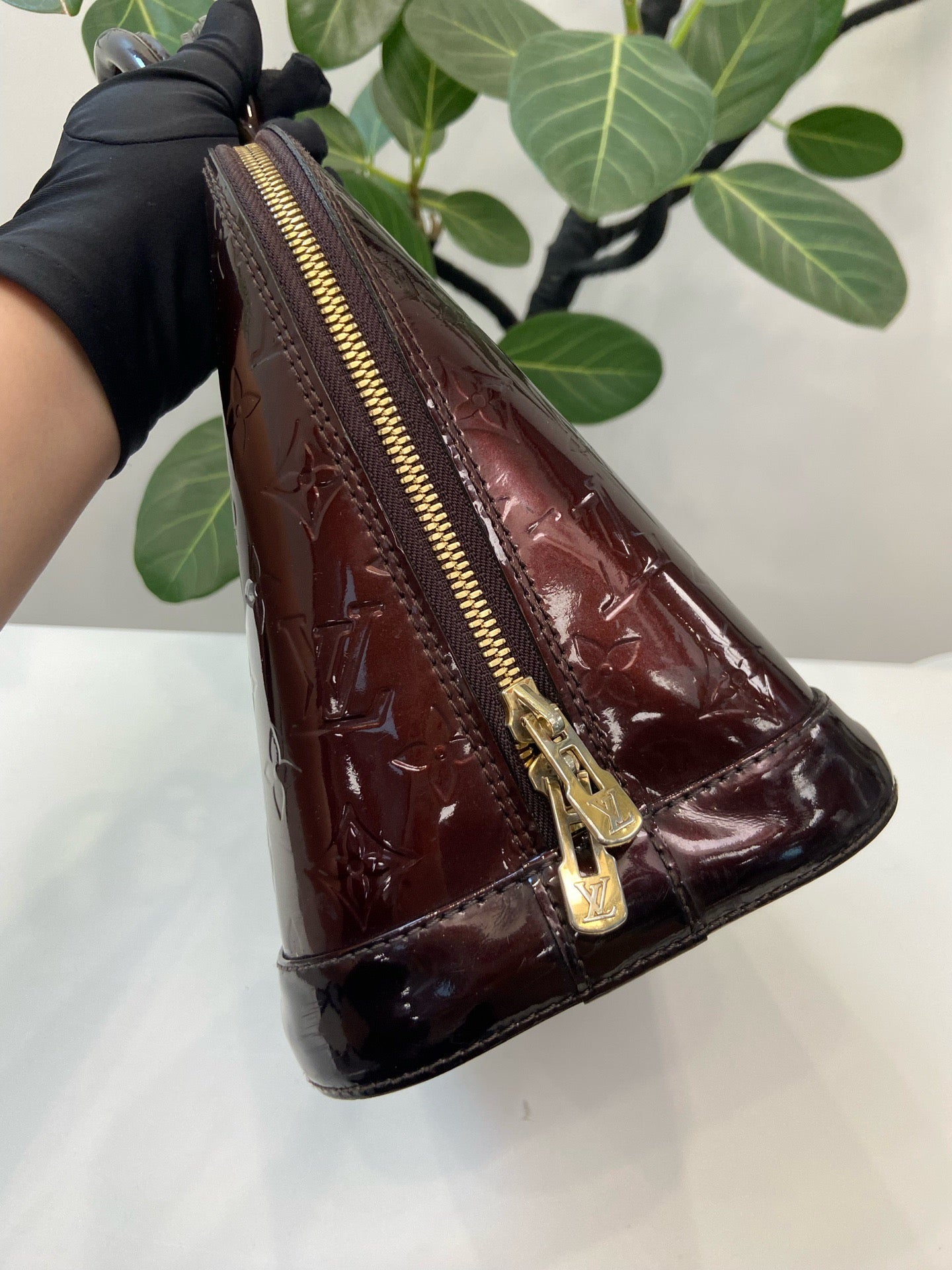 Louis Vuitton - Alma - Patent leather - Burgundy - (large)