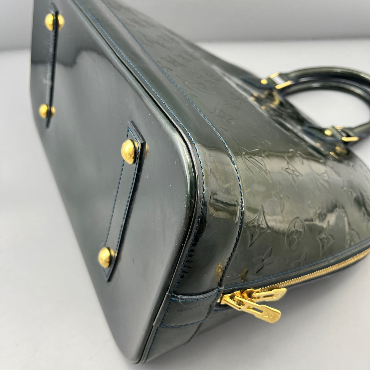 Louis Vuitton - Alma - Patent leather - Green - (large)