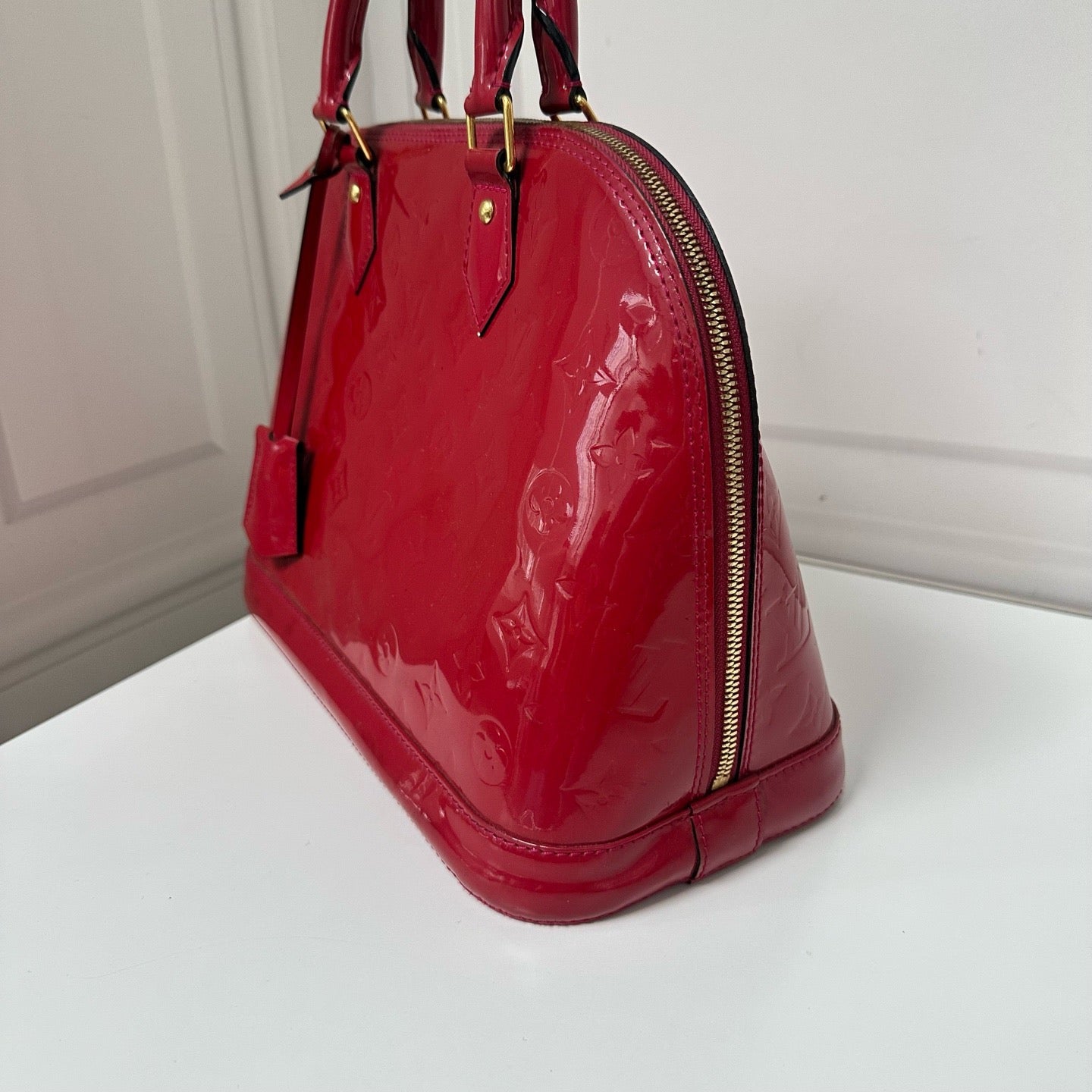 Louis Vuitton - Alma - Patent leather - Red - (Medium)