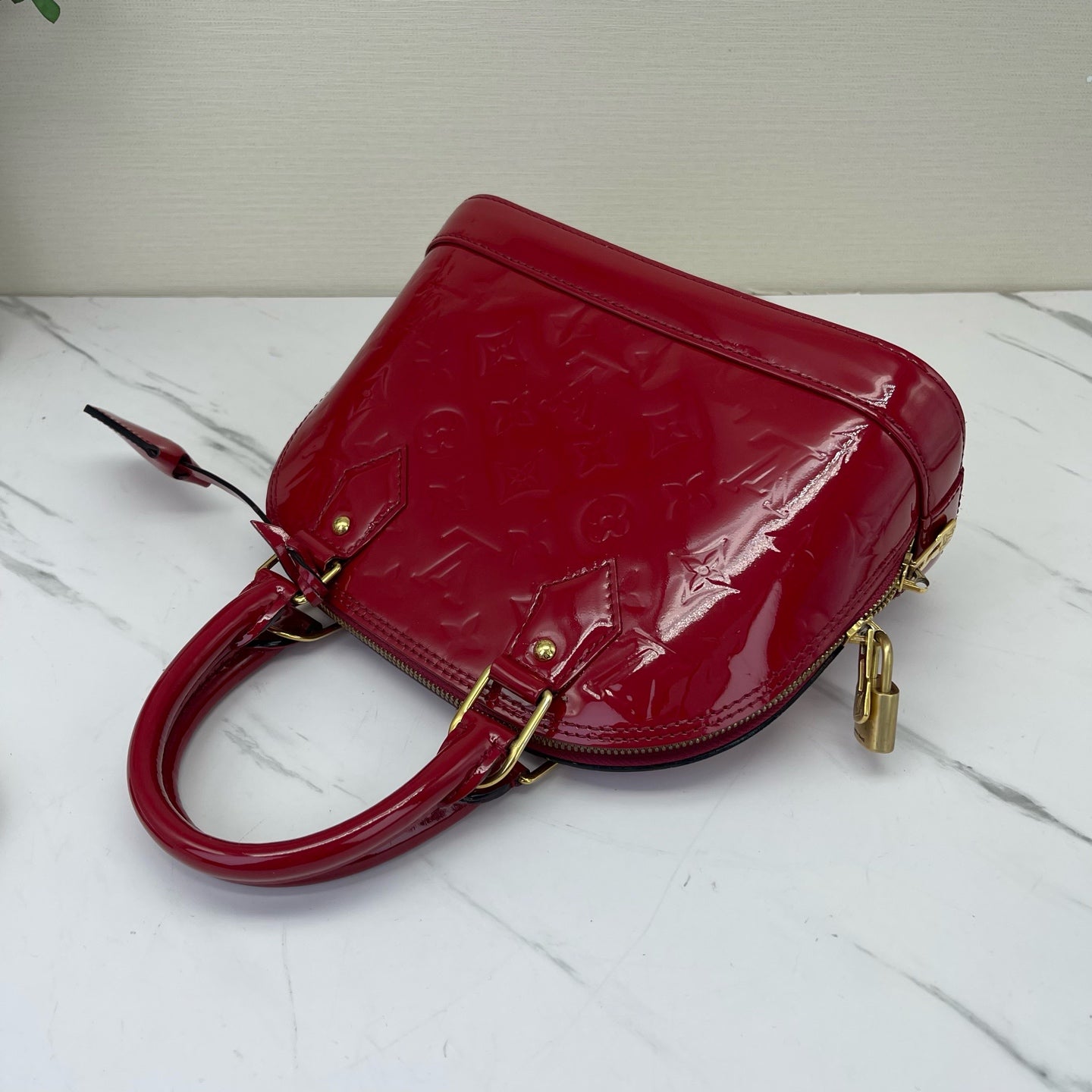 Louis Vuitton - Alma - Patent leather - Red - (mini)