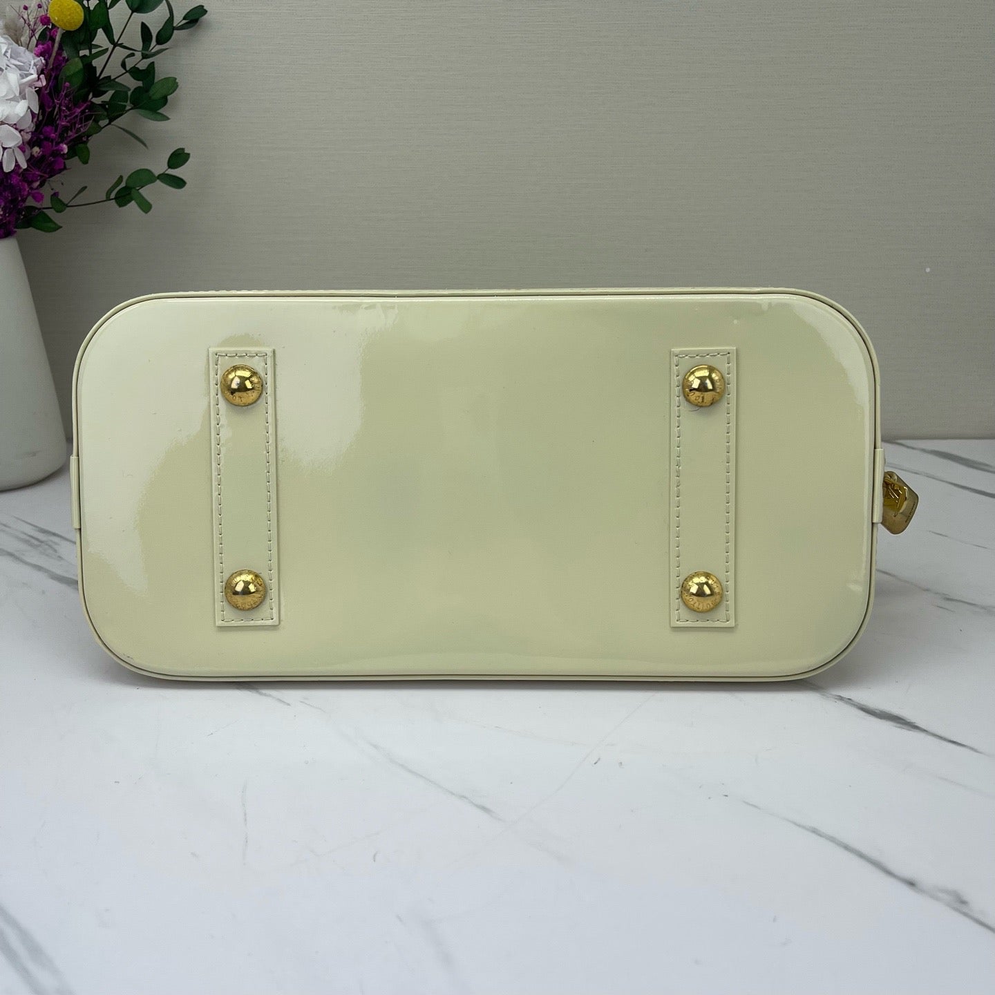 Louis Vuitton - Alma - Patent leather - White - (small)