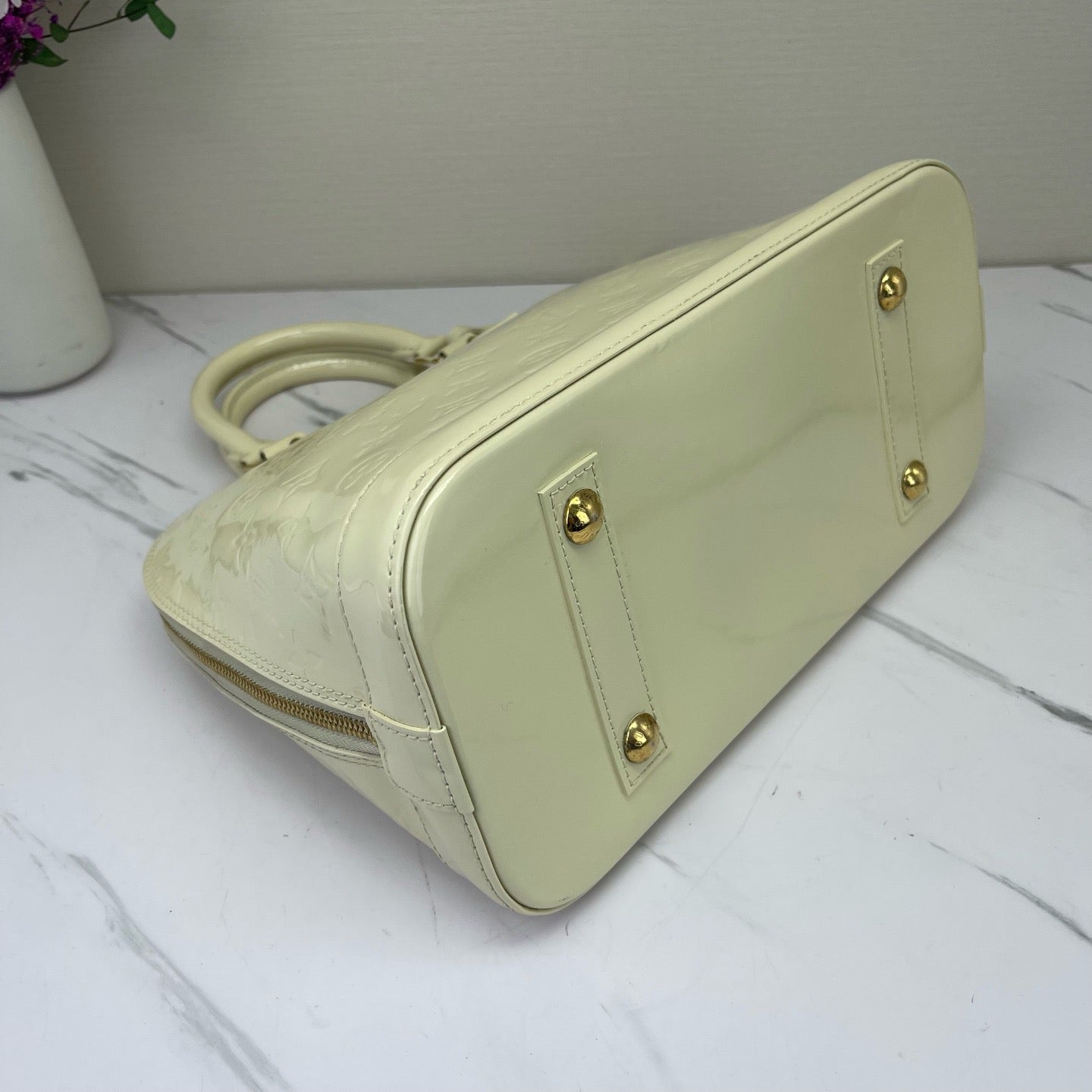 Louis Vuitton - Alma - Patent leather - White - (small)