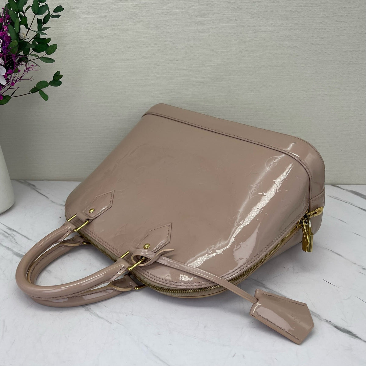 Louis Vuitton - Alma Small - Patent leather - Beige - (Small)