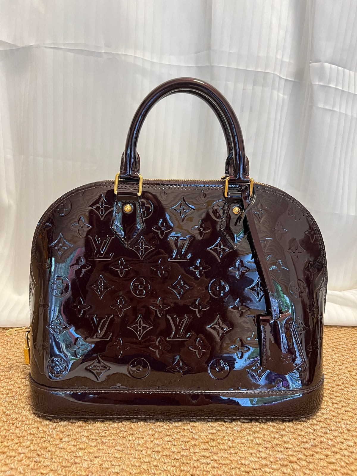 Louis Vuitton - Alma Small - Patent leather - Brown - (small)