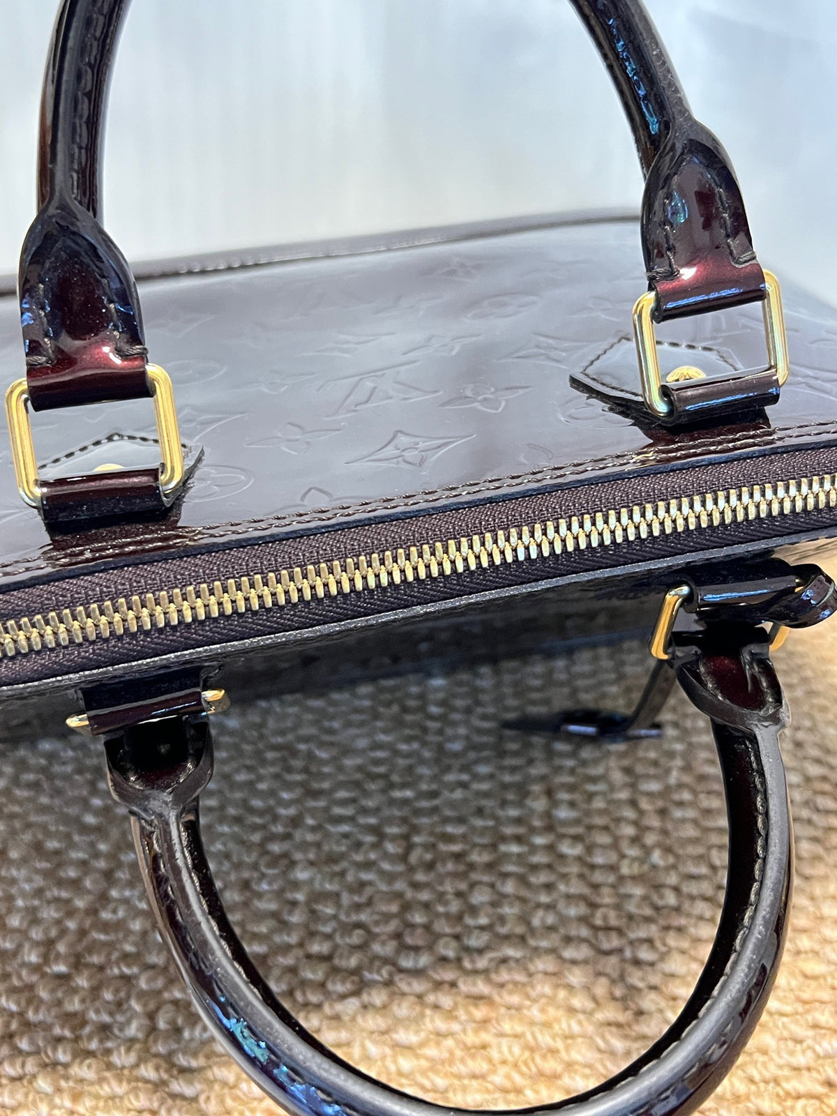 Louis Vuitton - Alma Small - Patent leather - Brown - (small)