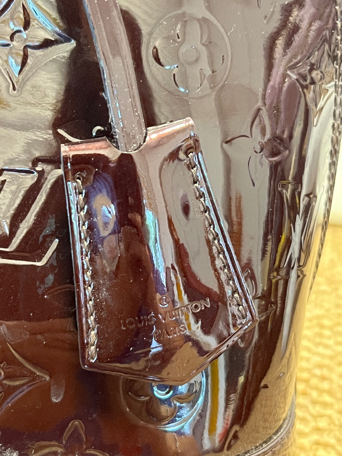 Louis Vuitton - Alma Small - Patent leather - Brown - (small)