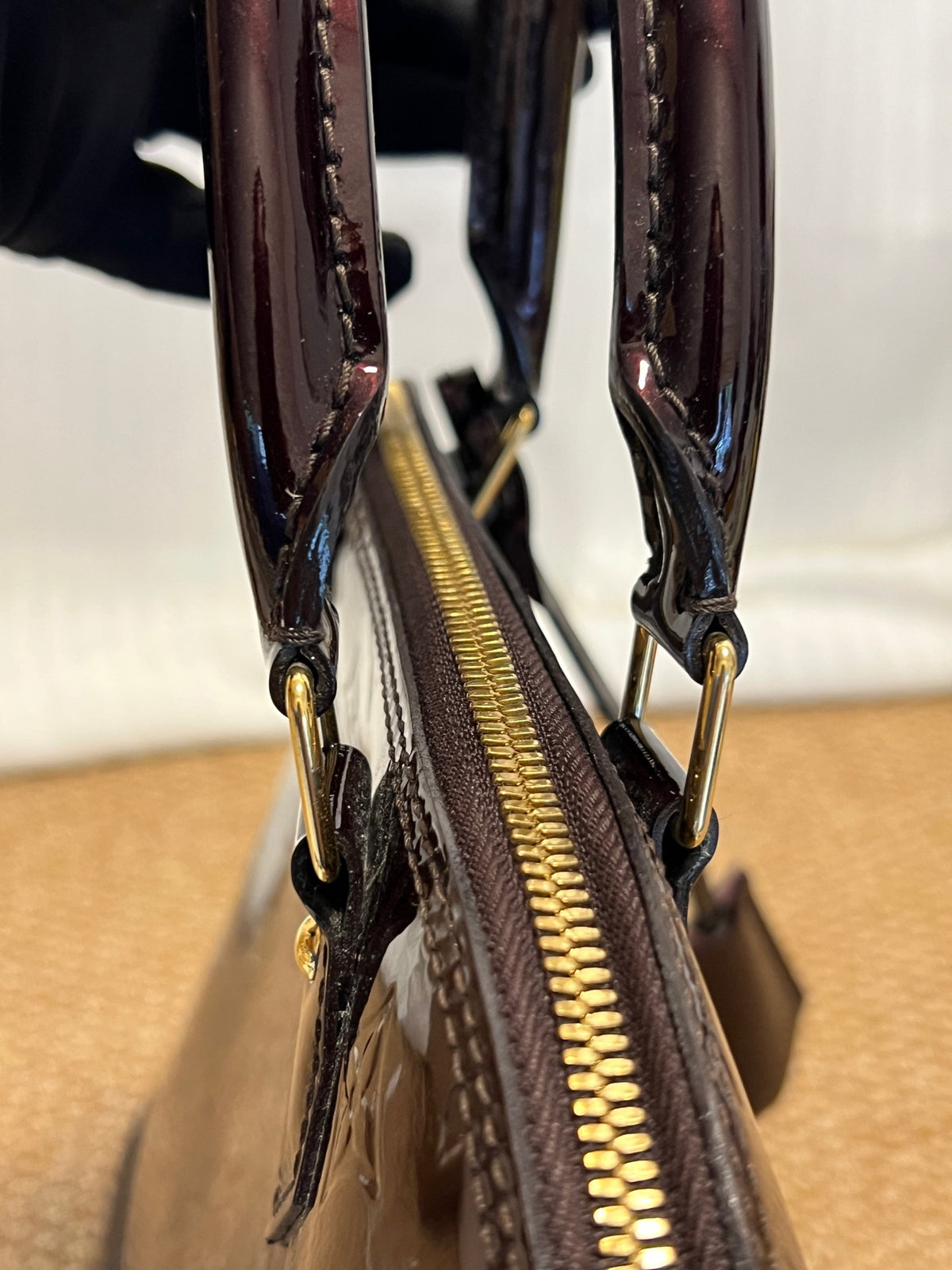 Louis Vuitton - Alma Small - Patent leather - Brown - (small)