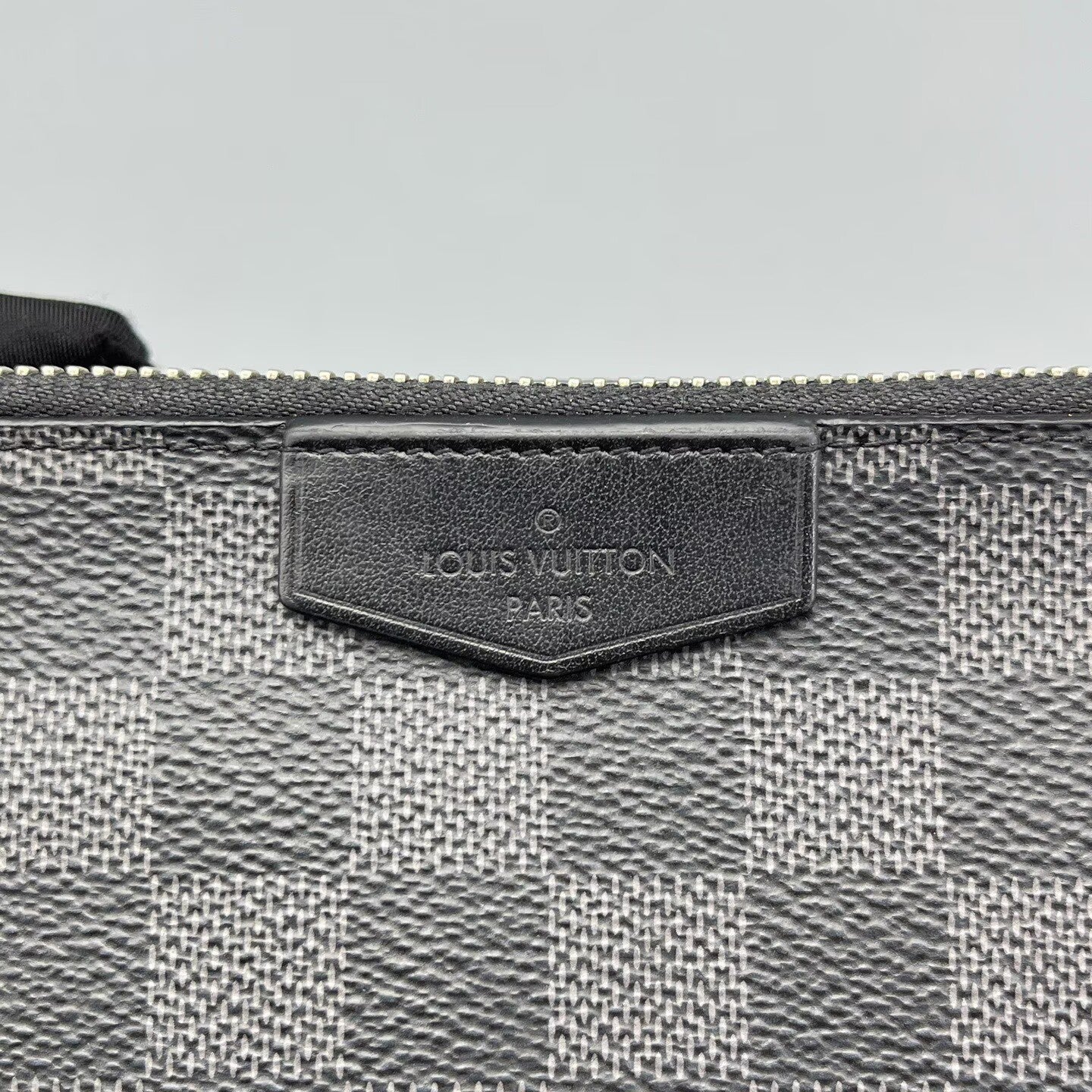 Louis Vuitton - Alpha Camera Bag - Damier Graphite coated canvas - Black - (Small)