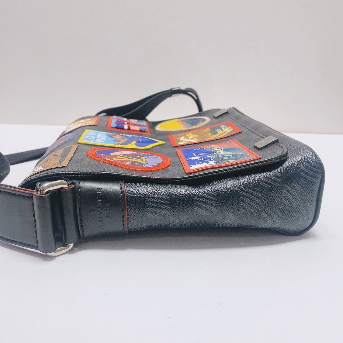 Louis Vuitton - Alps Collection Messenger Bag - Coated canvas with leather trim - Black with multicoloured patches - (small)
