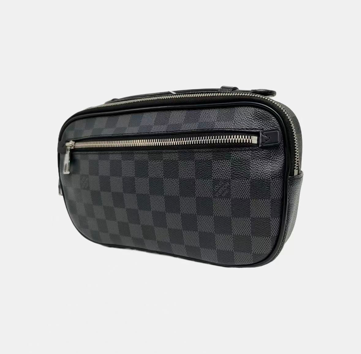 Louis Vuitton - Ambler - Coated canvas with leather trim - Black - (Small)