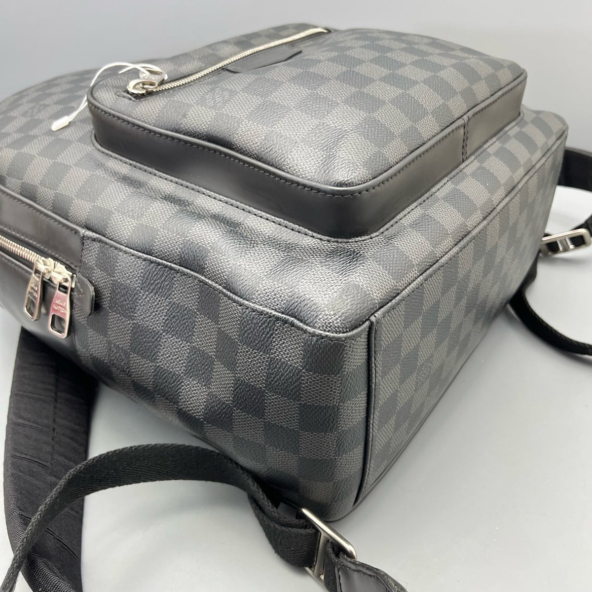 Louis Vuitton - Apollo Backpack - Synthetic - Black - (medium)